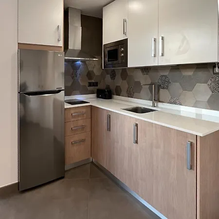 Apartman Cozy Modern With Pool In