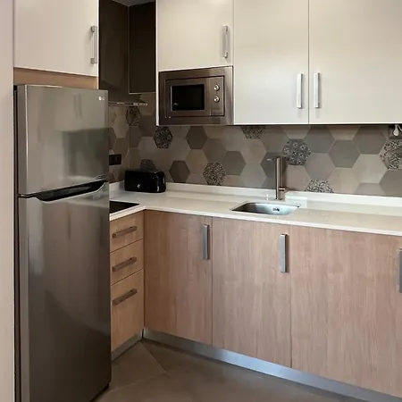 Apartman Cozy Modern With Pool In